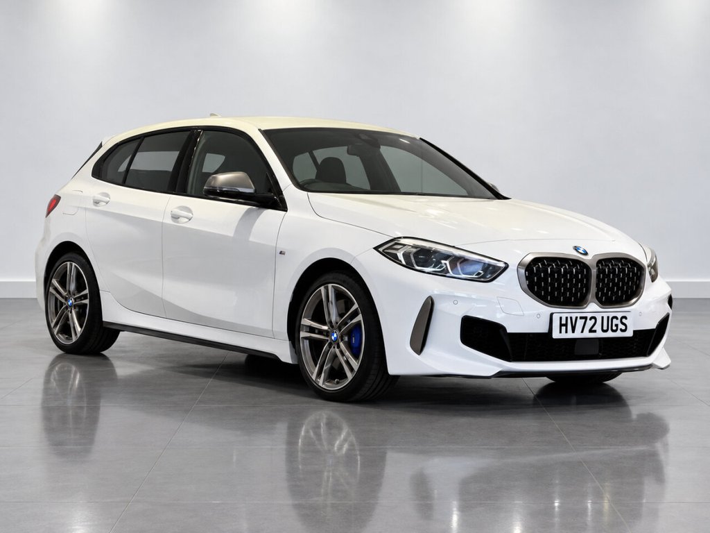 White 2022 BMW 1 Series Hatchback All-wheel drive Automatic