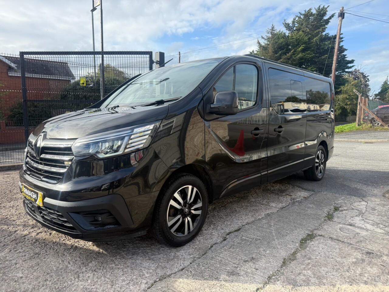RENAULT TRAFIC 2022