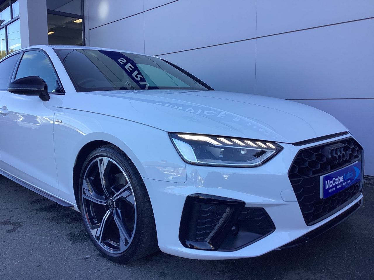 2022 AUDI A4 2.0 TFSI 35 Black Edition Saloon 4dr Petrol S Tronic Euro 6 (s/s) (150 ps) - vehicle photo 27 for sale on PureCar