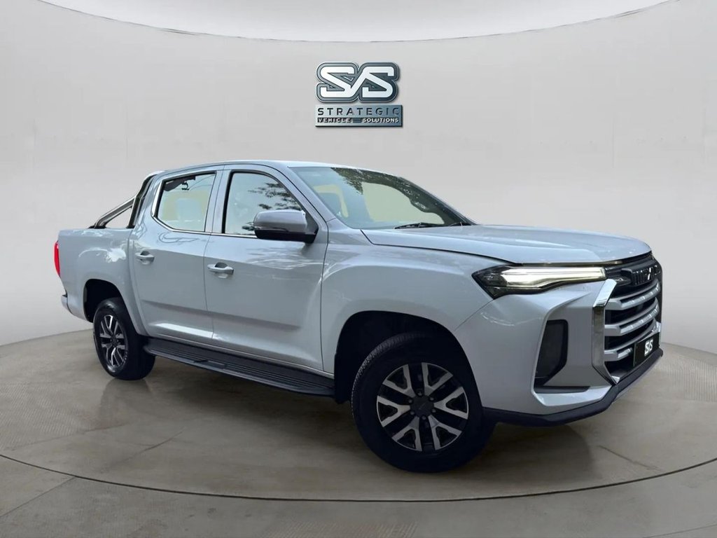 2023 MAXUS T90