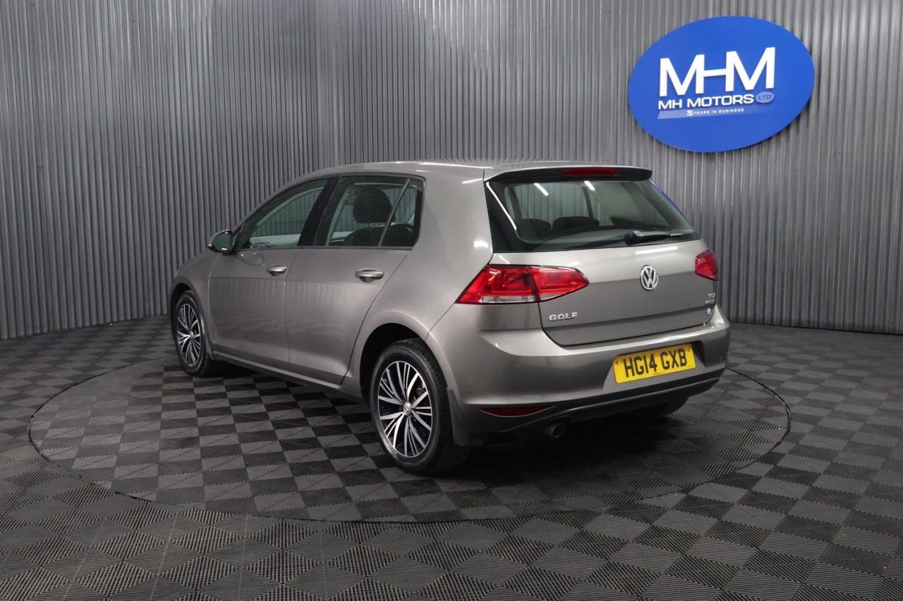 2014 VOLKSWAGEN GOLF 1.6 TDI BlueMotion Tech SE Hatchback 5dr Diesel Manual Euro 5 (s/s) (105 ps - vehicle photo 5 for sale on PureCar