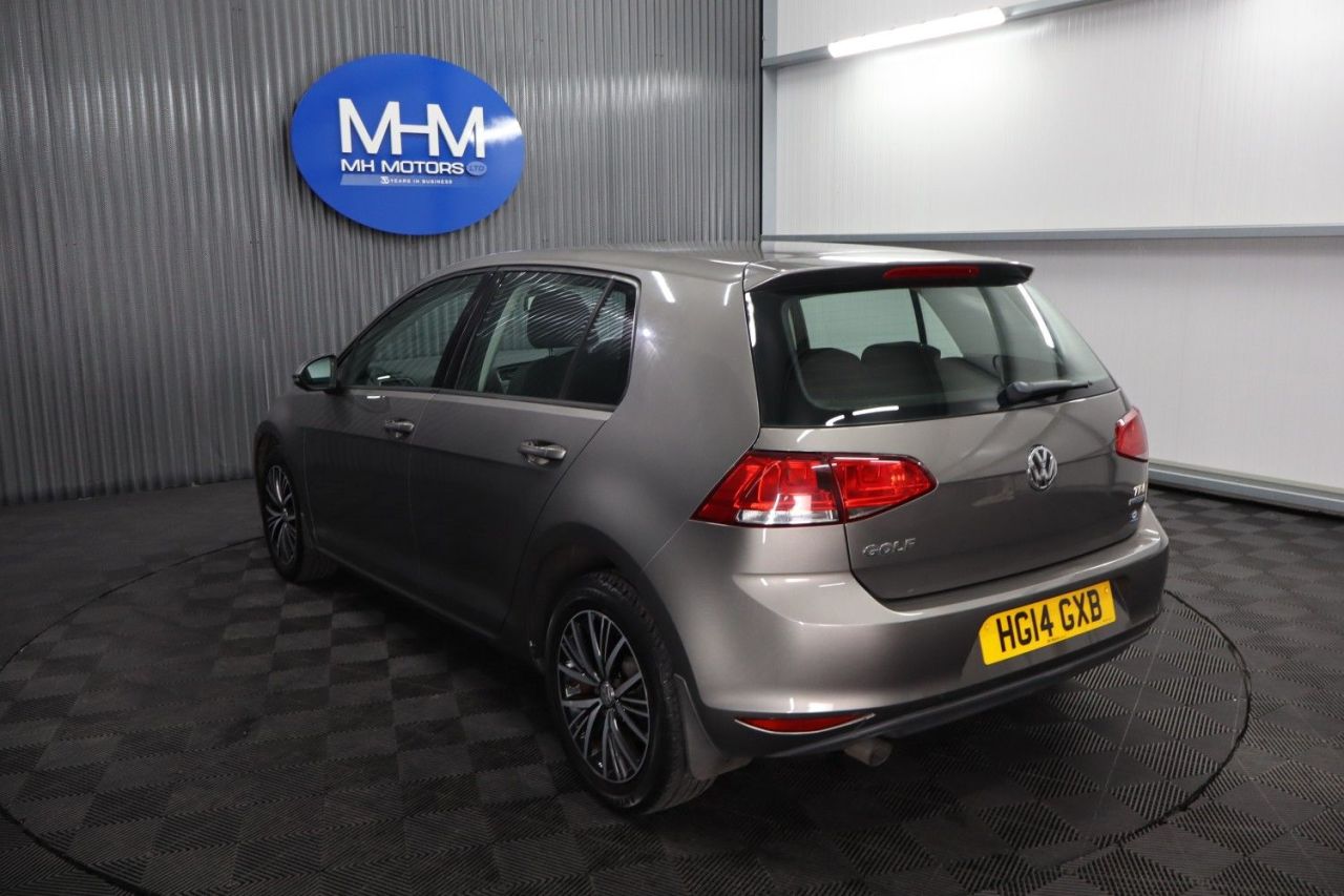2014 VOLKSWAGEN GOLF 1.6 TDI BlueMotion Tech SE Hatchback 5dr Diesel Manual Euro 5 (s/s) (105 ps - vehicle photo 19 for sale on PureCar