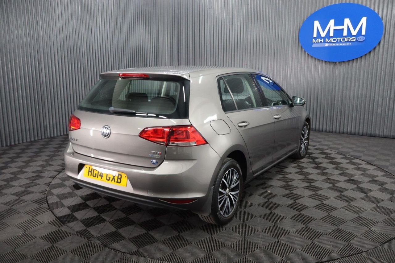 2014 VOLKSWAGEN GOLF 1.6 TDI BlueMotion Tech SE Hatchback 5dr Diesel Manual Euro 5 (s/s) (105 ps - vehicle photo 20 for sale on PureCar