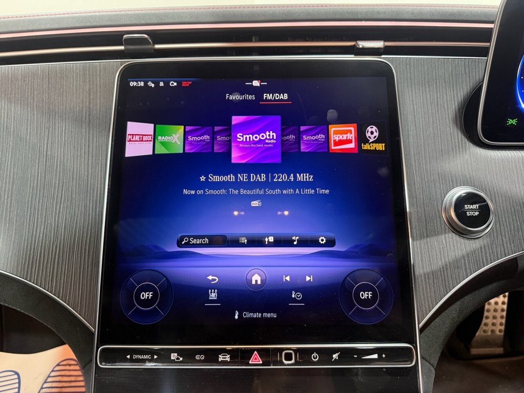 2023 Mercedes-Benz EQE — image 9