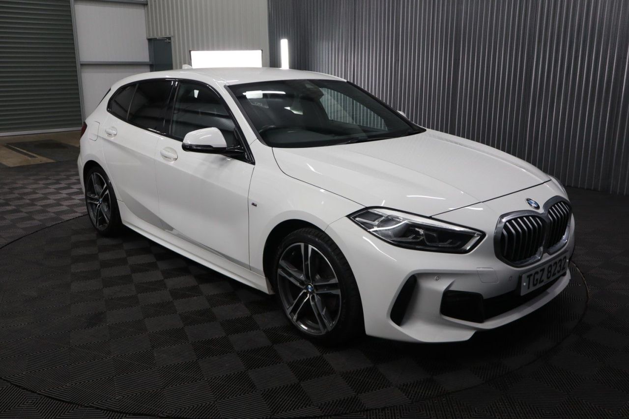 2021 BMW 1 SERIES 1.5 116d M Sport Hatchback 5dr Diesel DCT Euro 6 (s/s) (116 ps) FULL LEATHE - vehicle photo 16 for sale on PureCar