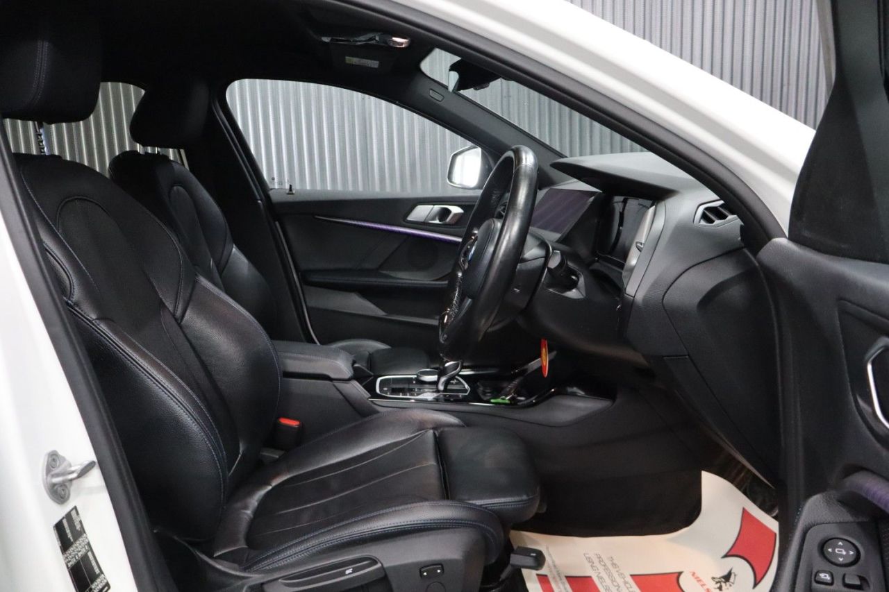 2021 BMW 1 SERIES 1.5 116d M Sport Hatchback 5dr Diesel DCT Euro 6 (s/s) (116 ps) FULL LEATHE - vehicle photo 33 for sale on PureCar
