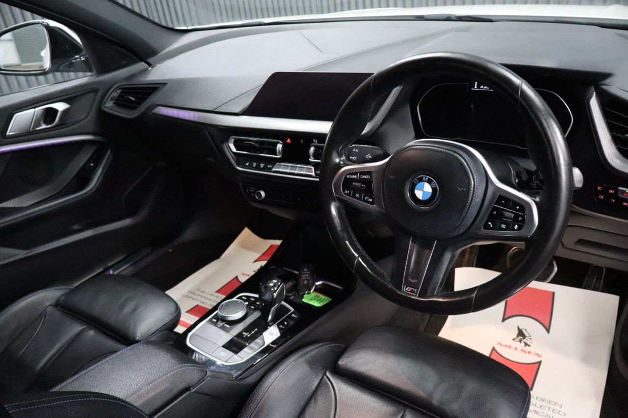 2021 BMW 1 SERIES 1.5 116d M Sport Hatchback 5dr Diesel DCT Euro 6 (s/s) (116 ps) FULL LEATHE - vehicle photo 34 for sale on PureCar