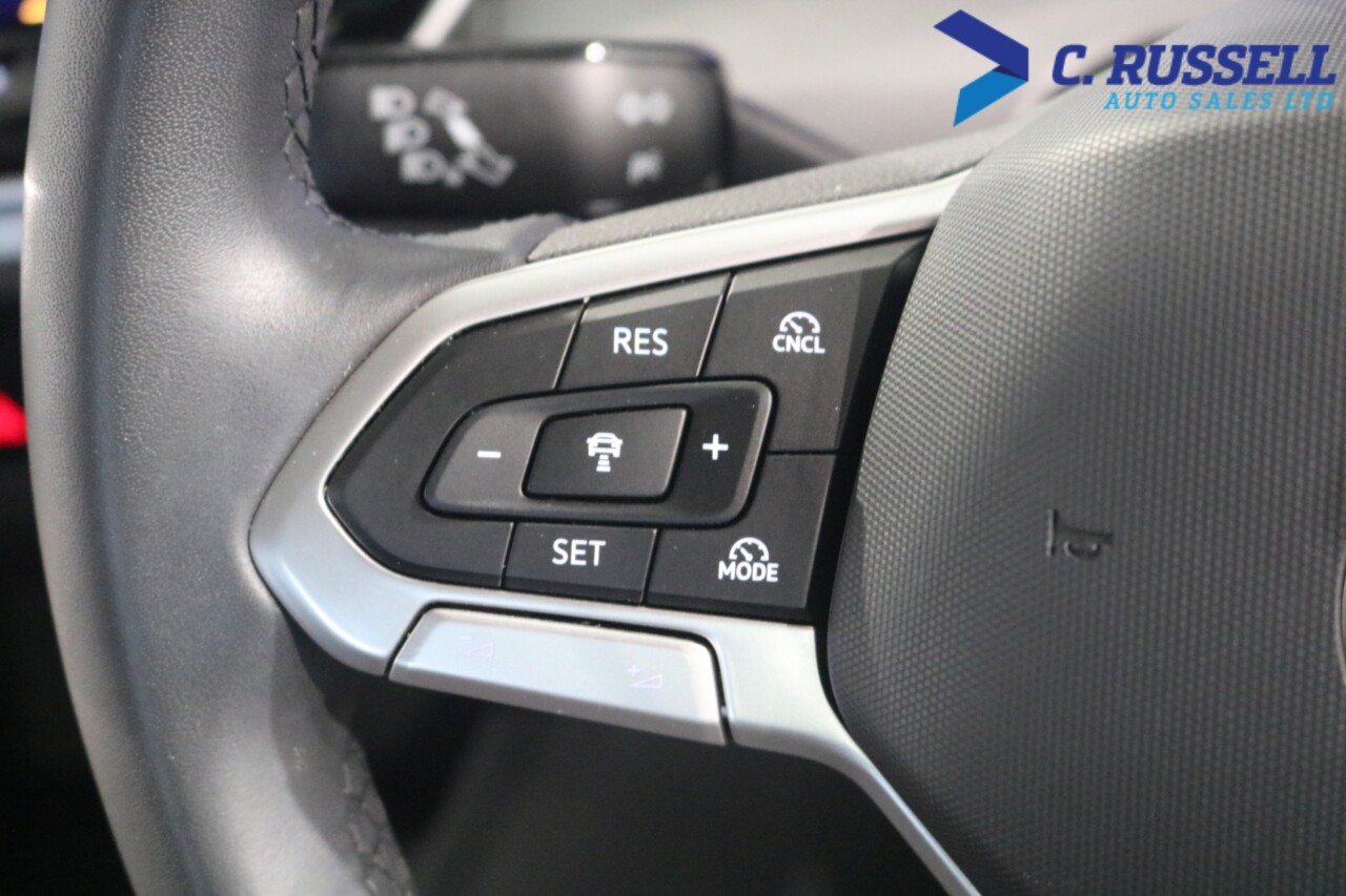 2025 VOLKSWAGEN GOLF 1.5 TSI Match Hatchback 5dr Petrol Manual Euro 6 (s/s) (115 ps) - vehicle photo 16 for sale on PureCar