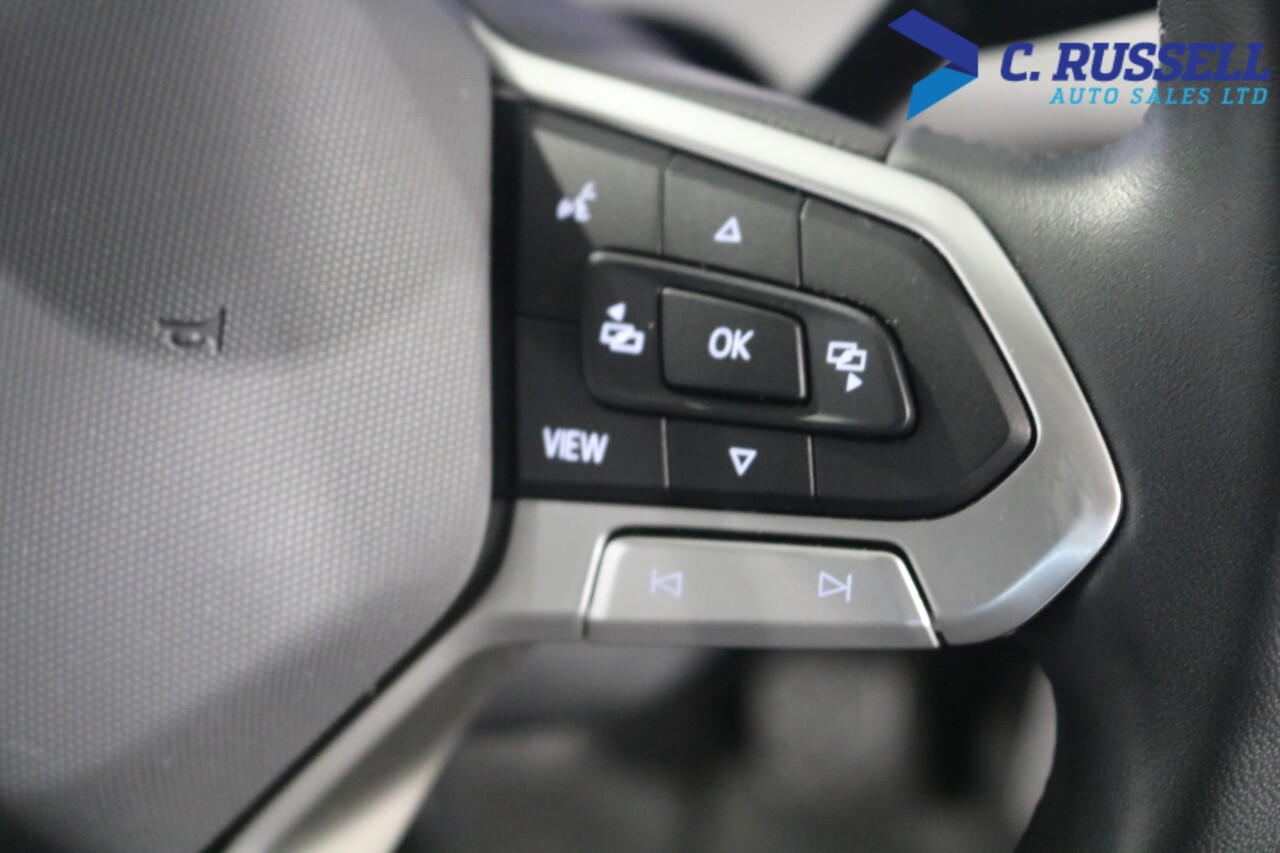 2025 VOLKSWAGEN GOLF 1.5 TSI Match Hatchback 5dr Petrol Manual Euro 6 (s/s) (115 ps) - vehicle photo 17 for sale on PureCar