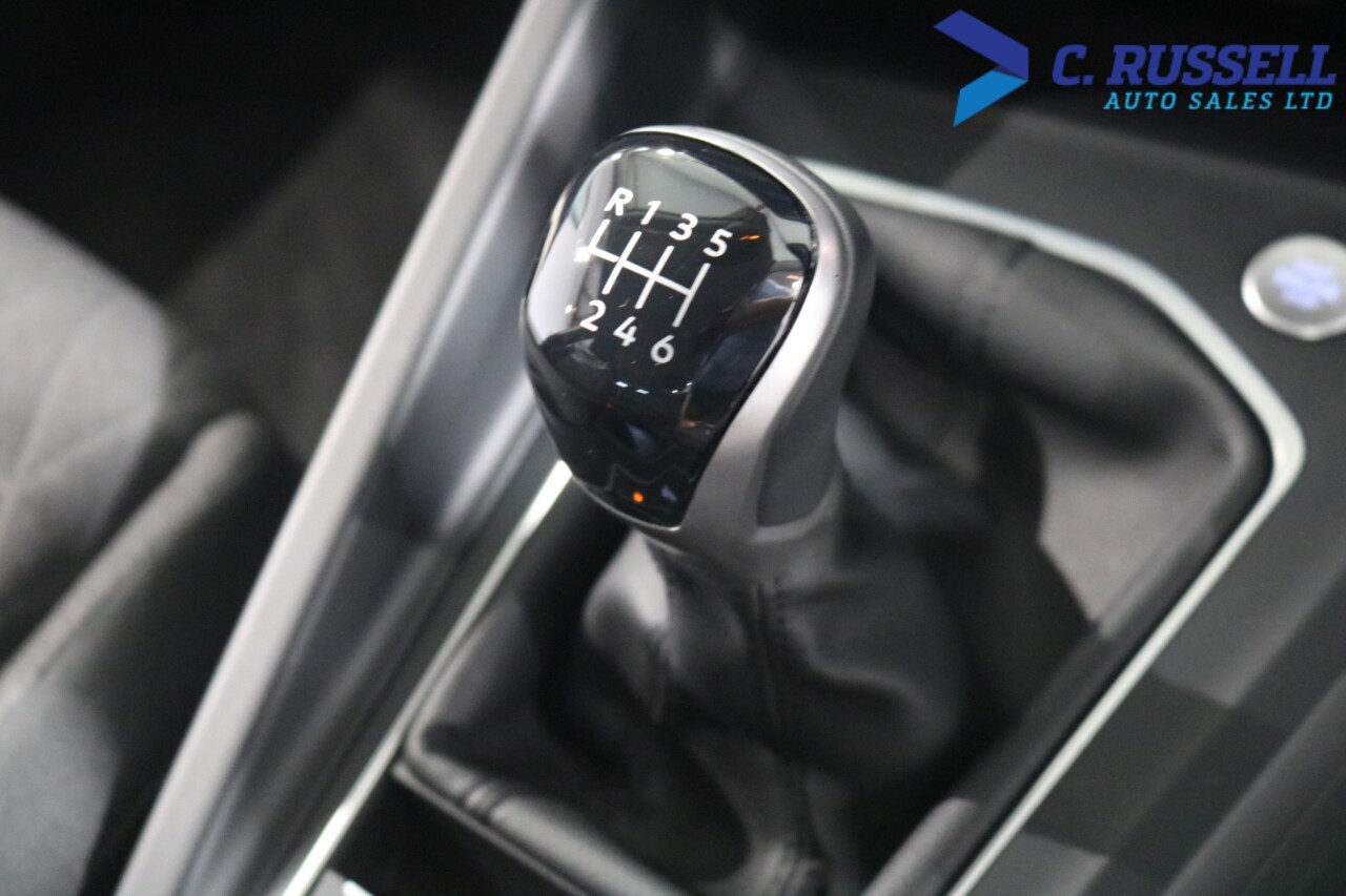 2025 VOLKSWAGEN GOLF 1.5 TSI Match Hatchback 5dr Petrol Manual Euro 6 (s/s) (115 ps) - vehicle photo 18 for sale on PureCar