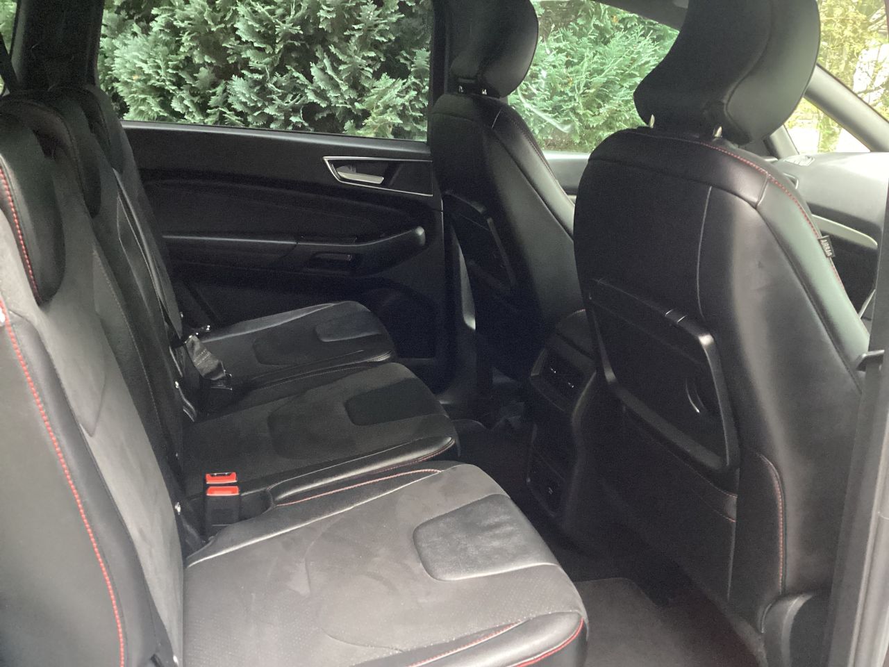 2020 FORD S-MAX 2.0 EcoBlue ST-Line MPV 5dr Diesel Auto Euro 6 (s/s) (190 ps) - vehicle photo 19 for sale on PureCar