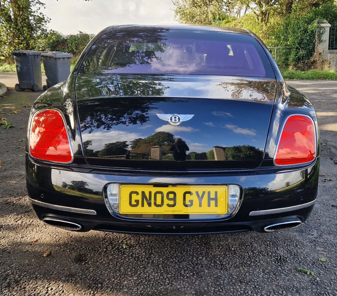 2009 BENTLEY CONTINENTAL 6.0 W12 Flying Spur Speed Saloon 4dr Petrol Auto 4WD Euro 4 (610 ps) - vehicle photo 8 for sale on PureCar