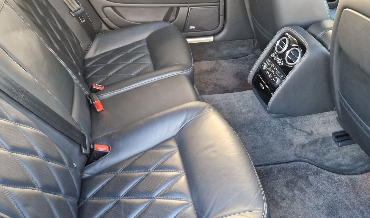 2009 BENTLEY CONTINENTAL 6.0 W12 Flying Spur Speed Saloon 4dr Petrol Auto 4WD Euro 4 (610 ps) - vehicle photo 17 for sale on PureCar