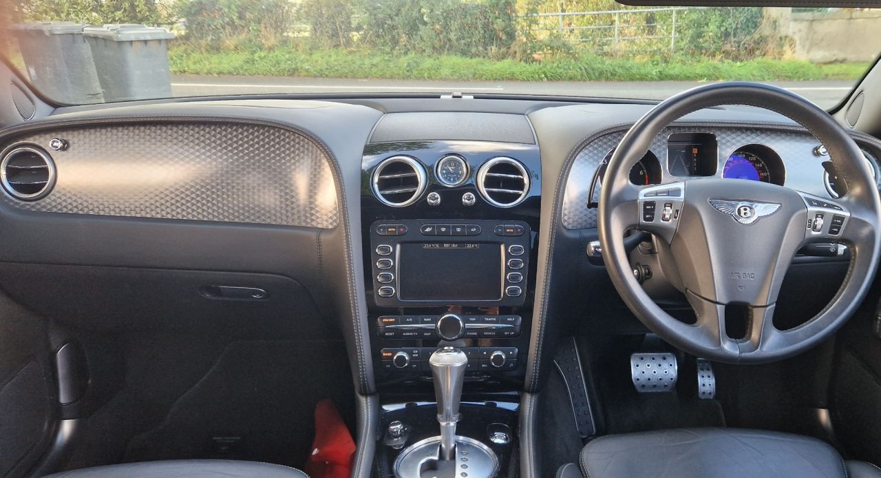 2009 BENTLEY CONTINENTAL 6.0 W12 Flying Spur Speed Saloon 4dr Petrol Auto 4WD Euro 4 (610 ps) - vehicle photo 21 for sale on PureCar