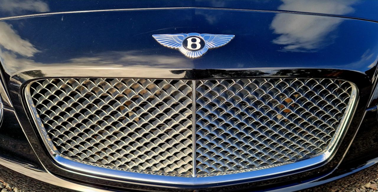 2009 BENTLEY CONTINENTAL 6.0 W12 Flying Spur Speed Saloon 4dr Petrol Auto 4WD Euro 4 (610 ps) - vehicle photo 12 for sale on PureCar