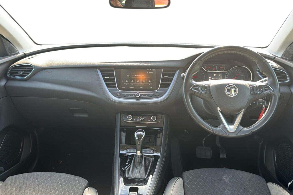 2019 Vauxhall Grandland X — image 8