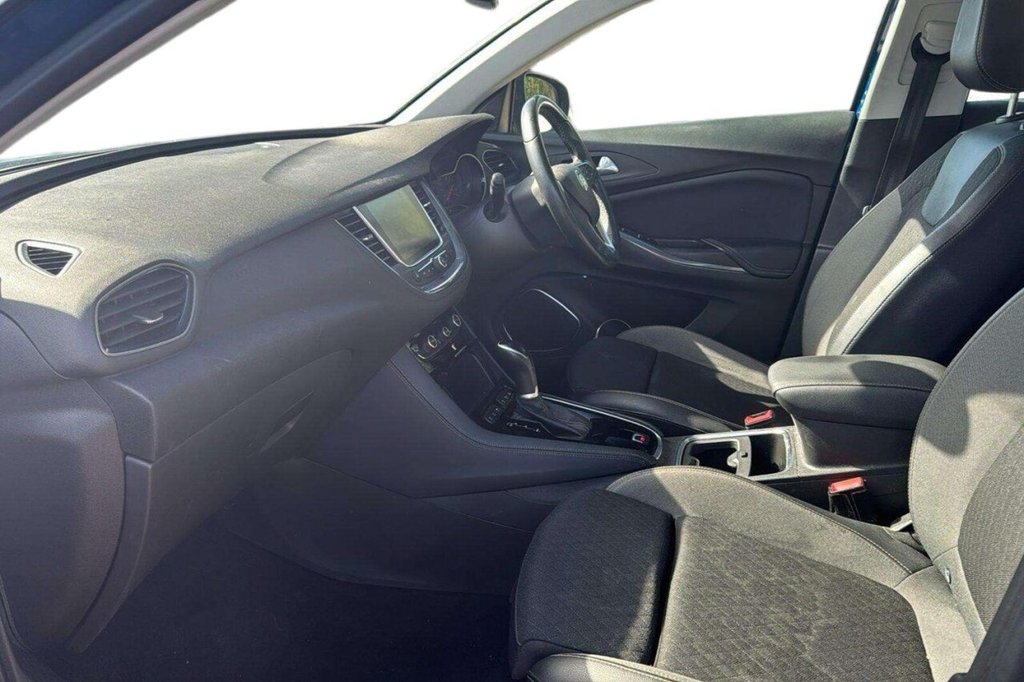 2019 Vauxhall Grandland X — image 11