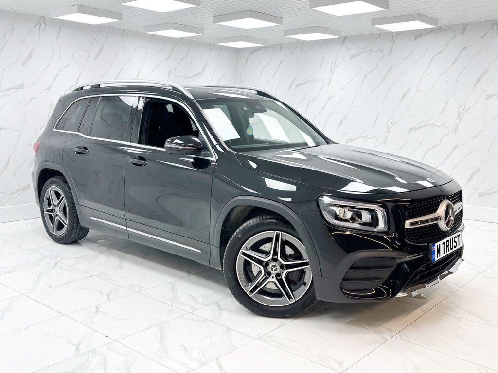 Mercedes-Benz Glb