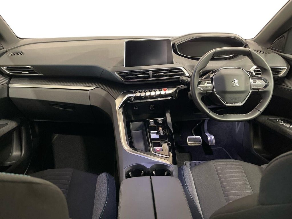 2023 Peugeot 3008 — image 9