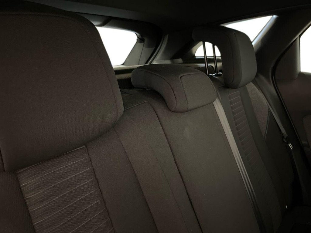 2023 Peugeot 3008 — image 21
