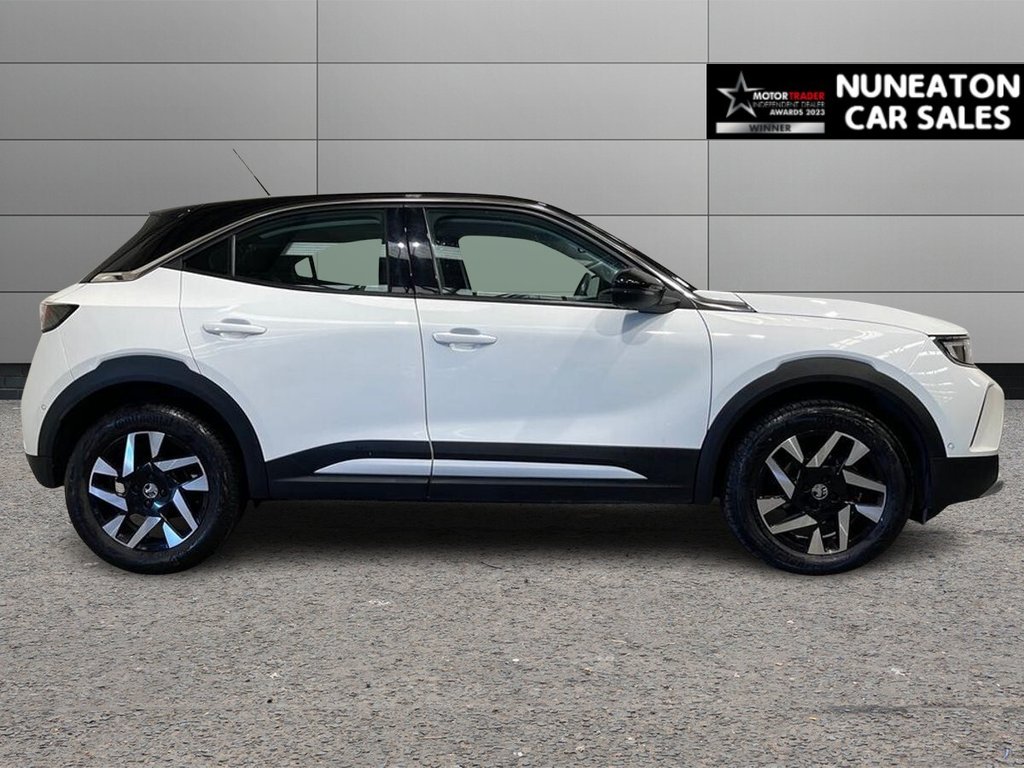 2022 Vauxhall Mokka — image 2