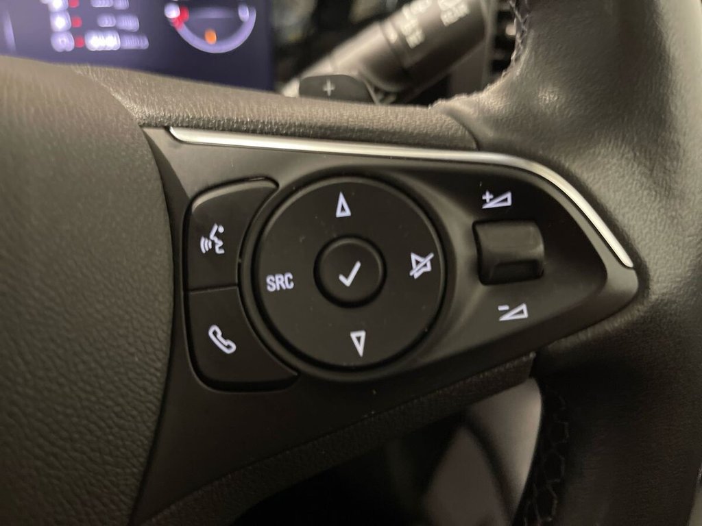 2022 Vauxhall Mokka — image 21