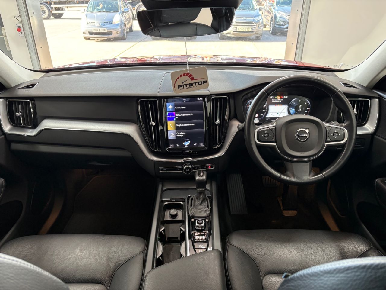 2019 VOLVO XC60 2.0 D4 Momentum SUV 5dr Diesel Auto Euro 6 (s/s) (190 ps) - vehicle photo 23 for sale on PureCar