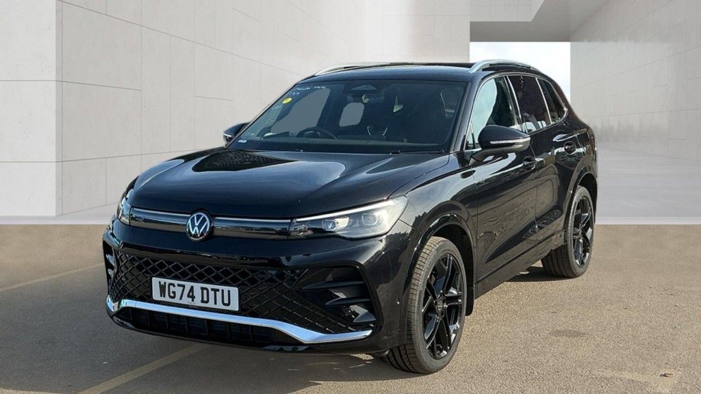2024 VOLKSWAGEN TIGUAN 2.0 TDI R-Line SUV 5dr Diesel DSG Euro 6 (s/s) (150 ps) - vehicle photo 2 for sale on PureCar