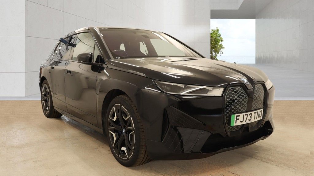 2023 BMW IX