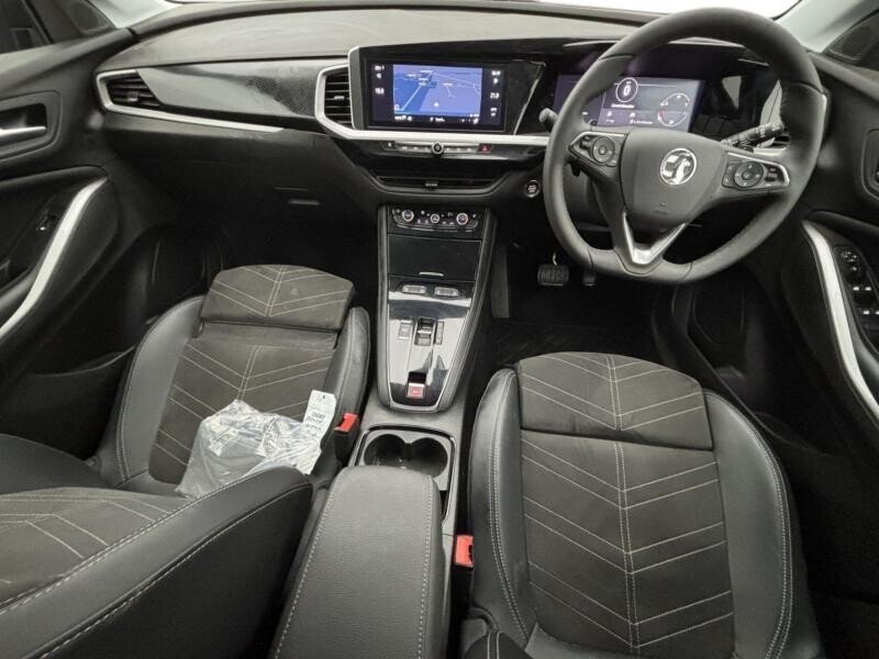2024 Vauxhall Grandland — image 4