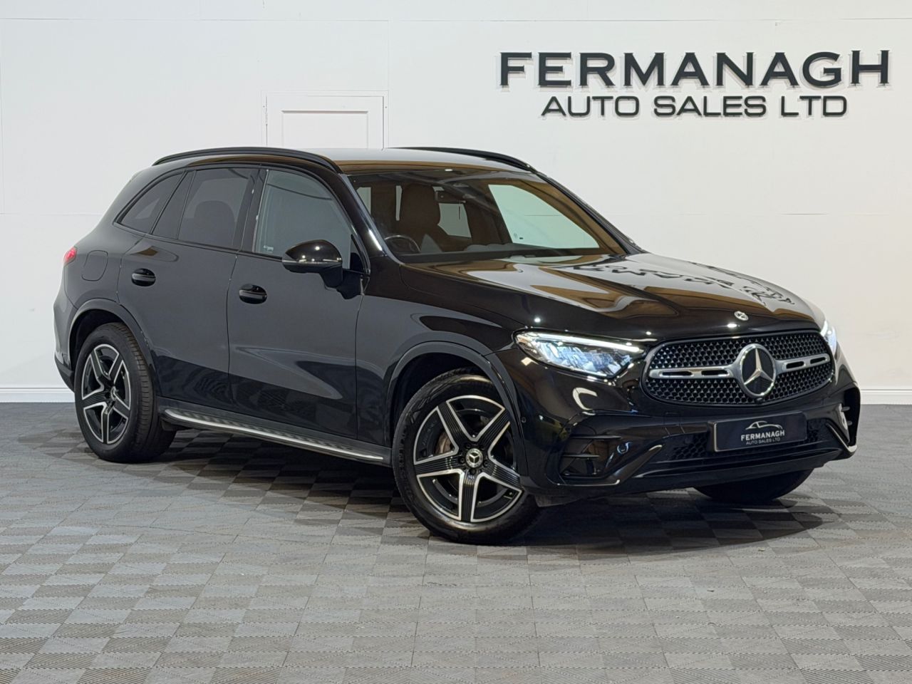 MERCEDES GLC 2023