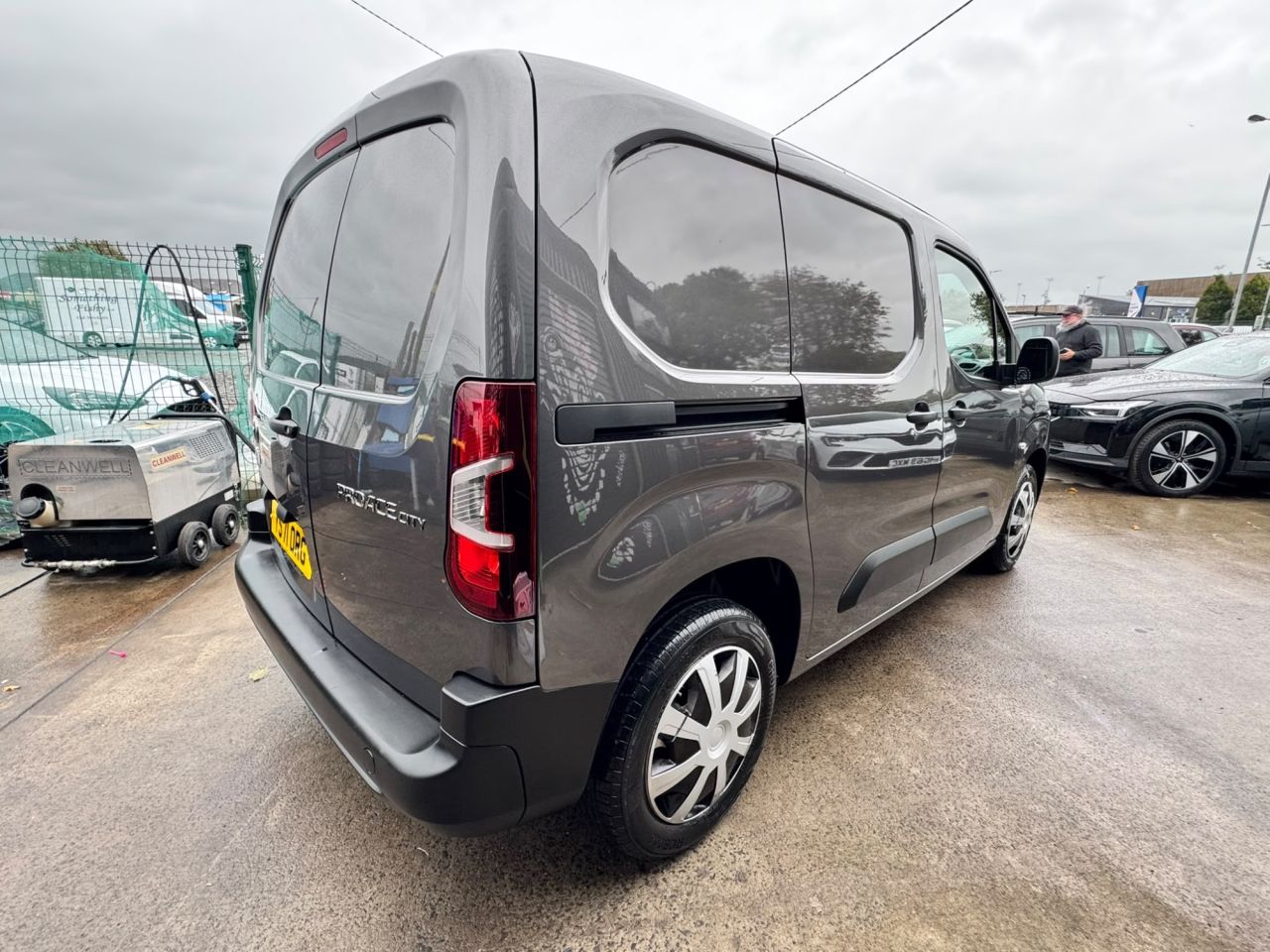 2022 TOYOTA PROACE CITY 1.5 BlueHDi Active Short Panel Van 5dr Diesel Manual SWB Euro 6 (s/s) (100 - vehicle photo 5 for sale on PureCar