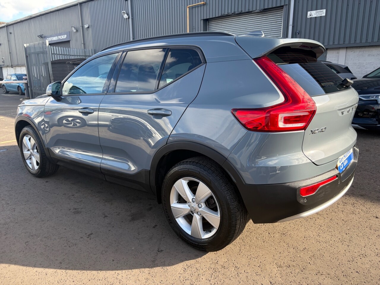 2022 VOLVO XC40 1.5 T2 Start SUV 5dr Petrol Manual Euro 6 (s/s) (129 ps) ONLY 84471 GENUINE - vehicle photo 7 for sale on PureCar