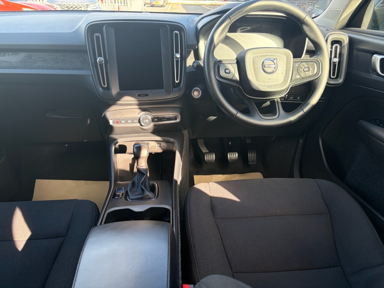 2022 VOLVO XC40 1.5 T2 Start SUV 5dr Petrol Manual Euro 6 (s/s) (129 ps) ONLY 84471 GENUINE - vehicle photo 15 for sale on PureCar