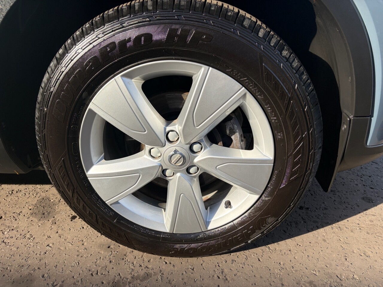 2022 VOLVO XC40 1.5 T2 Start SUV 5dr Petrol Manual Euro 6 (s/s) (129 ps) ONLY 84471 GENUINE - vehicle photo 13 for sale on PureCar
