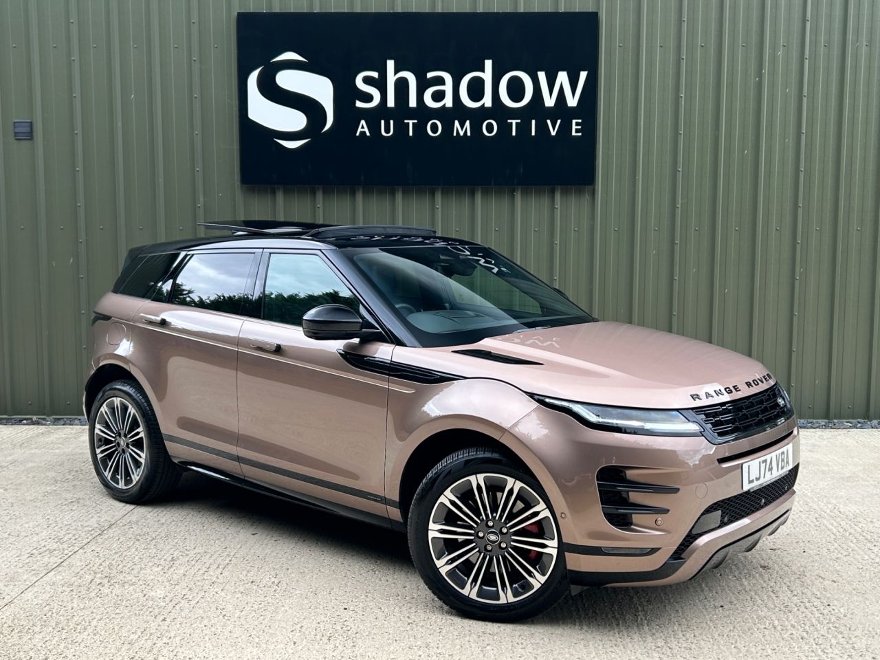 2025 Land Rover Range Rover Evoque
