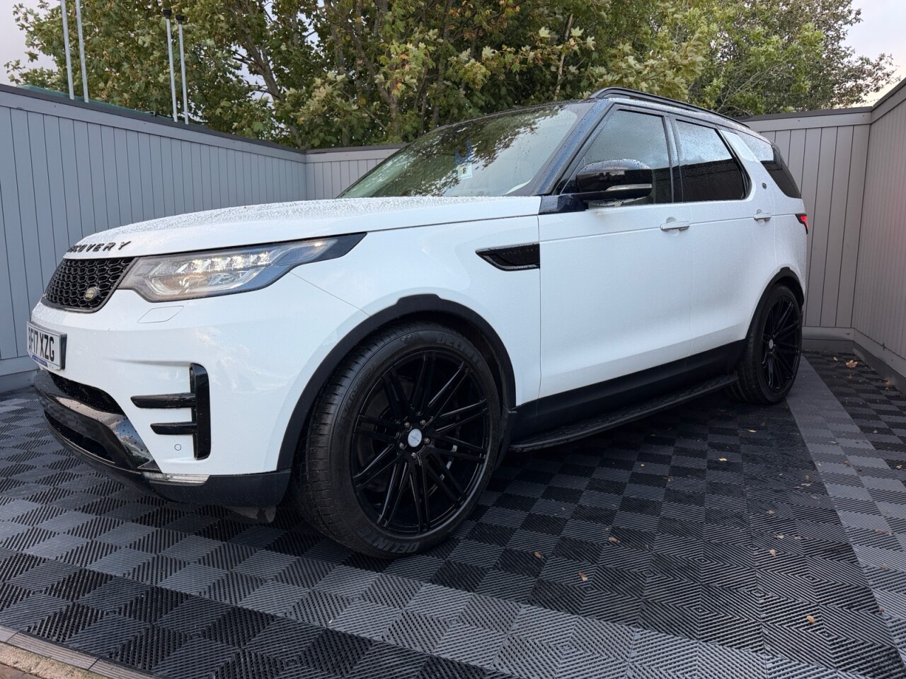 2017 Land Rover Discovery