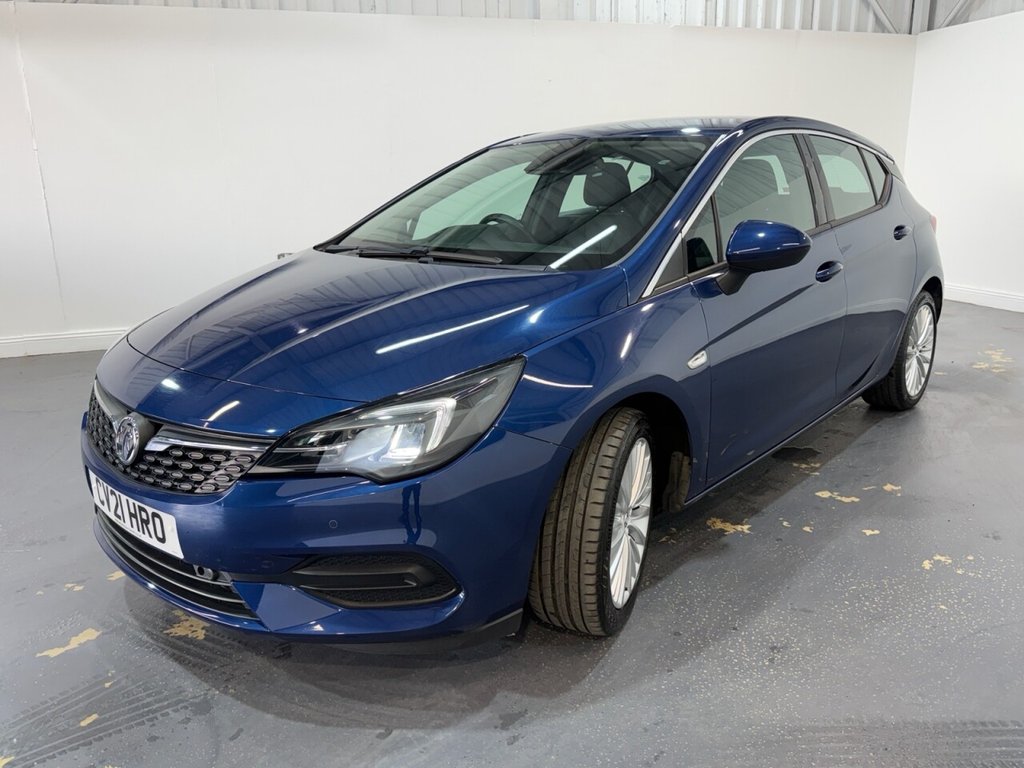 2021 Vauxhall Astra — image 3
