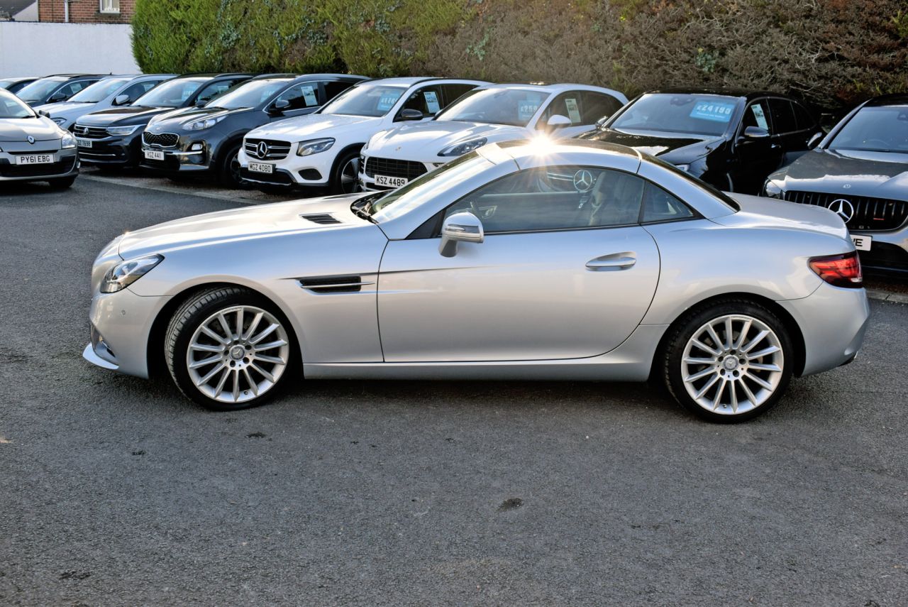 2017 MERCEDES SLC 2.0 SLC200 AMG Line Convertible 2dr Petrol G-Tronic Euro 6 (s/s) (184 ps) I - vehicle photo 10 for sale on PureCar