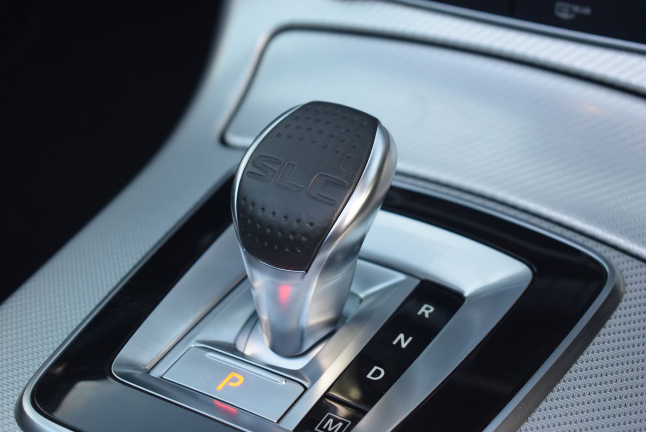2017 MERCEDES SLC 2.0 SLC200 AMG Line Convertible 2dr Petrol G-Tronic Euro 6 (s/s) (184 ps) I - vehicle photo 20 for sale on PureCar