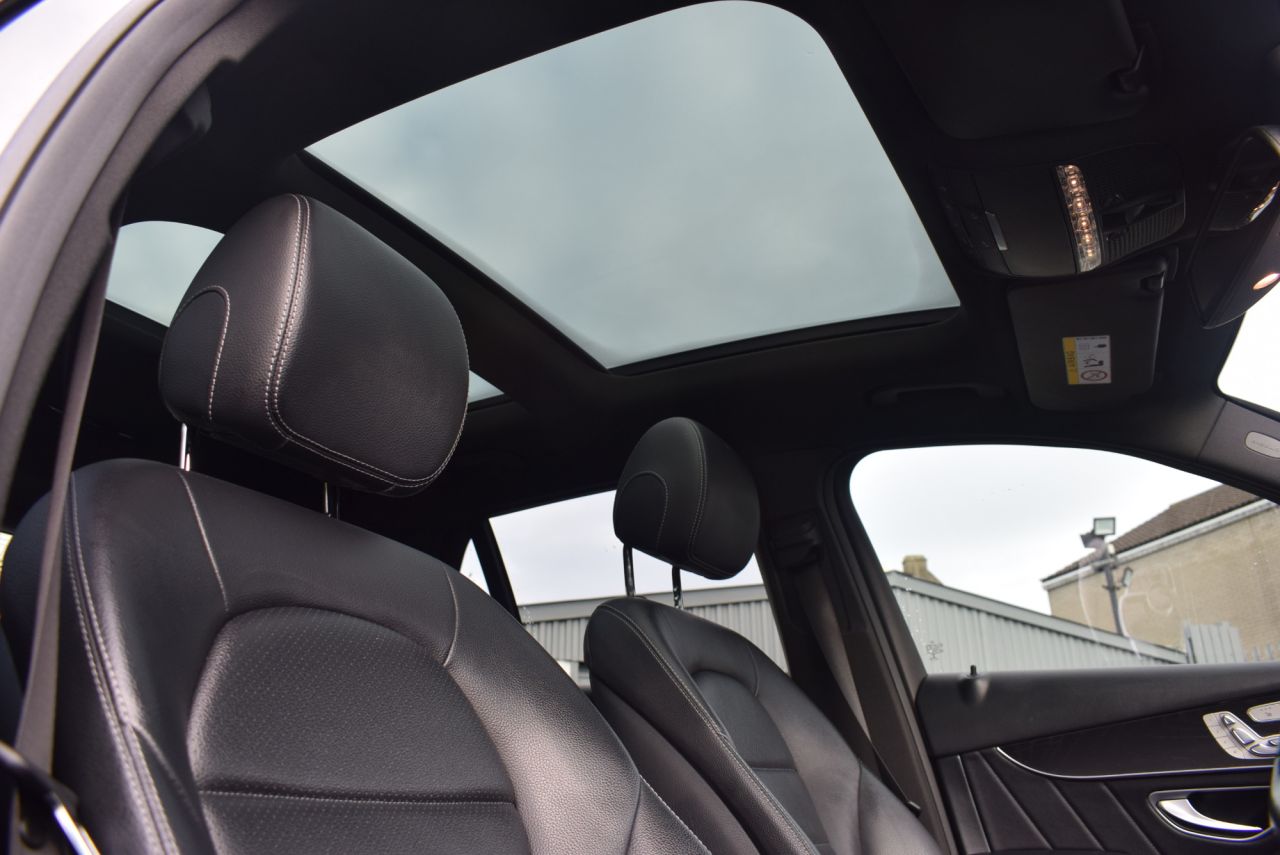 2018 MERCEDES GLC 2.1 GLC220d AMG Line (Premium) SUV 5dr Diesel G-Tronic 4MATIC Euro 6 (s/s) - vehicle photo 22 for sale on PureCar