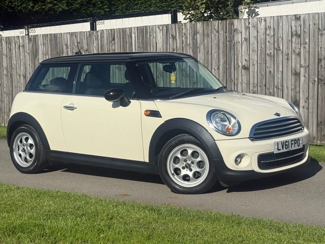2011 MINI Hatch