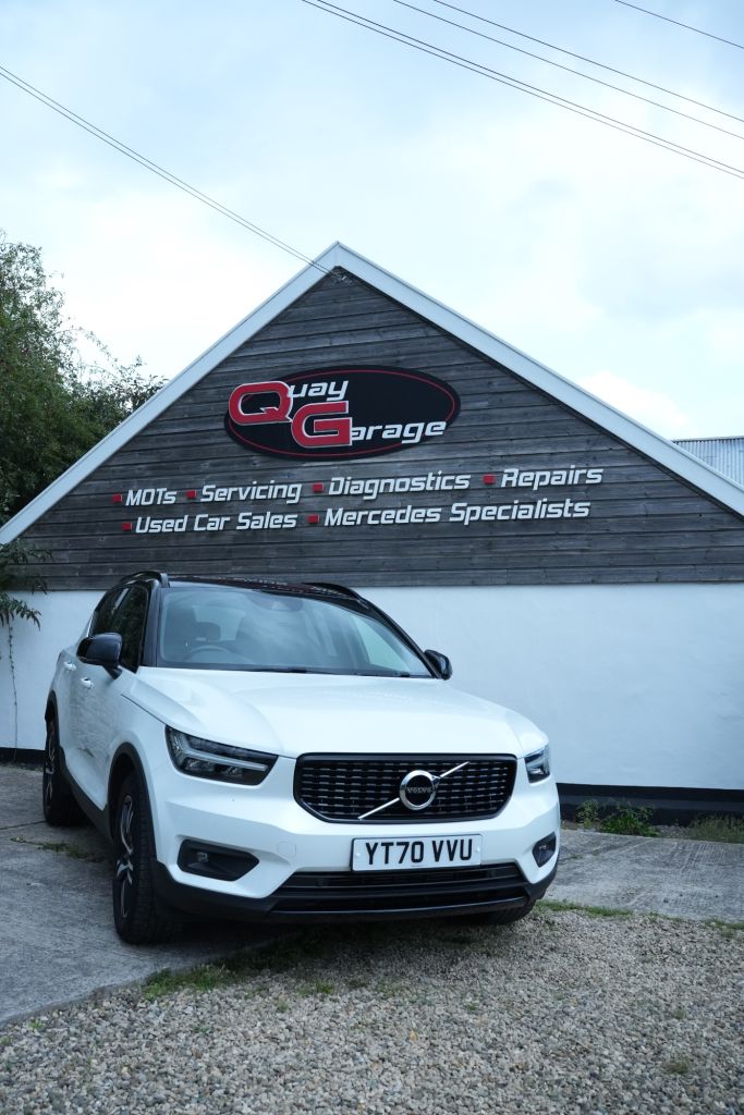 2020 Volvo XC40
