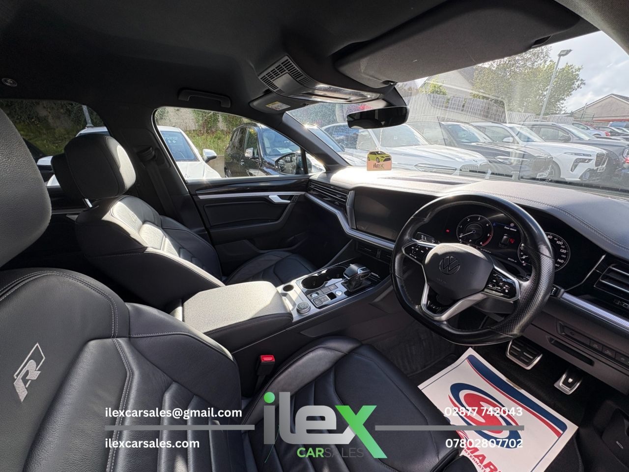 2021 VOLKSWAGEN TOUAREG 3.0 TDI V6 R-Line Tech SUV 5dr Diesel Tiptronic 4Motion Euro 6 (s/s) (286 p - vehicle photo 8 for sale on PureCar