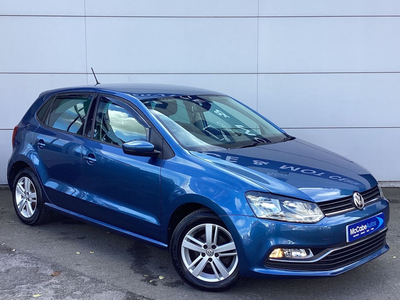 VOLKSWAGEN POLO 2017