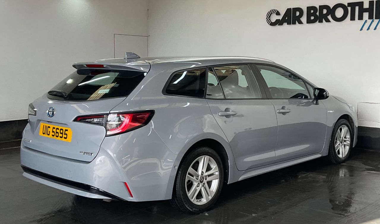 2019 TOYOTA COROLLA 1.8 VVT-h Icon Tech Touring Sports 5dr Petrol Hybrid CVT Euro 6 (s/s) (122 - vehicle photo 9 for sale on PureCar