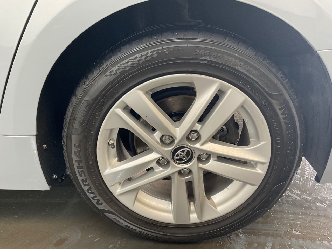 2019 TOYOTA COROLLA 1.8 VVT-h Icon Tech Touring Sports 5dr Petrol Hybrid CVT Euro 6 (s/s) (122 - vehicle photo 28 for sale on PureCar