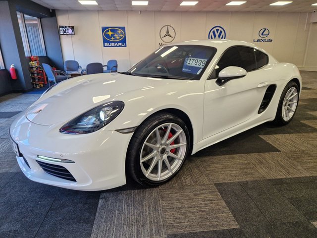 2019 Porsche 718
