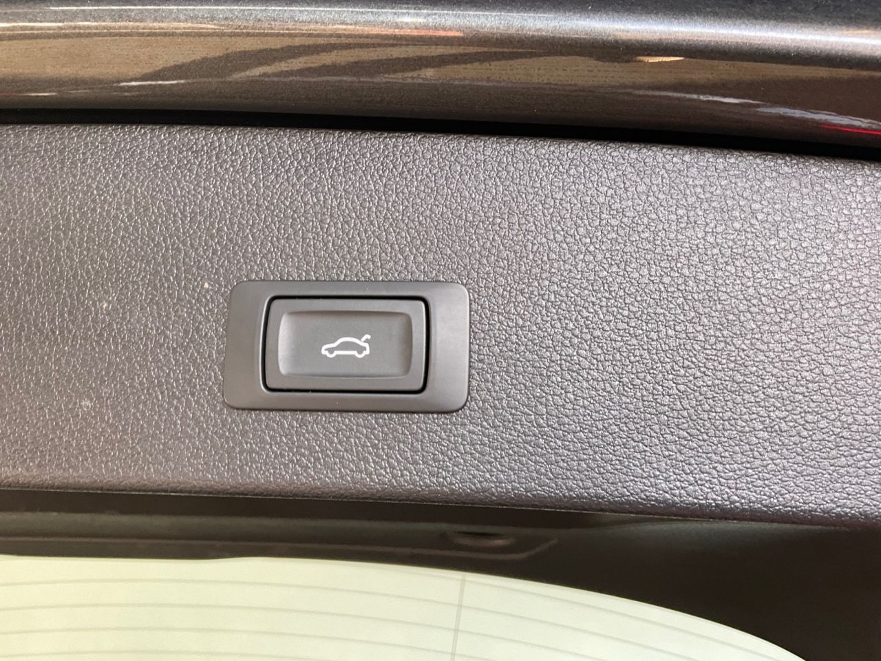 2023 AUDI Q2 S Line - vehicle photo 17 for sale on PureCar
