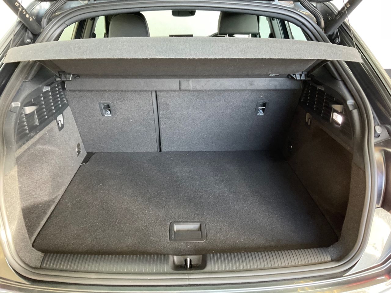 2023 AUDI Q2 S Line - vehicle photo 18 for sale on PureCar